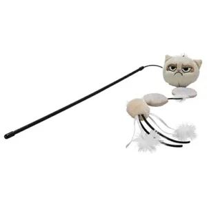 Grumpy Cat play fishing rod