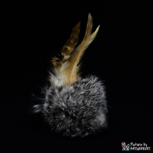 LIONSLIKE Jouets pour chats - Boules - Fourrure de lapin avec plumes de coq