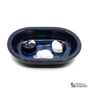 Ciotola in ceramica Svizzera Ciotola in ceramica per mangiatoia automatica Surefeed - ciotola anti-serpente - nero/blu con gatto e topo