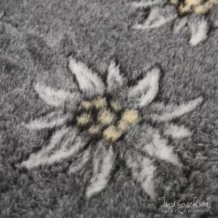 Vet Beddings Decke in Premium Qualität mit Edelweissblüten - 160 x 100 cm
